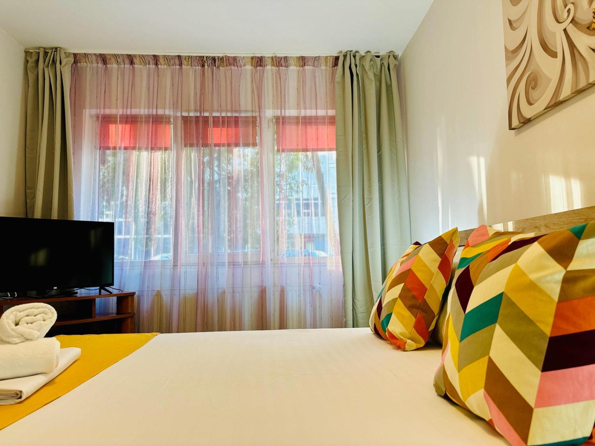 Joy City Stay Spacious Comfortable Timişoara Buitenkant foto